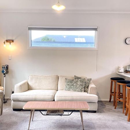 הוילה ולינגטו Cozy N Comfortable,5 Mins To Airport מראה חיצוני תמונה